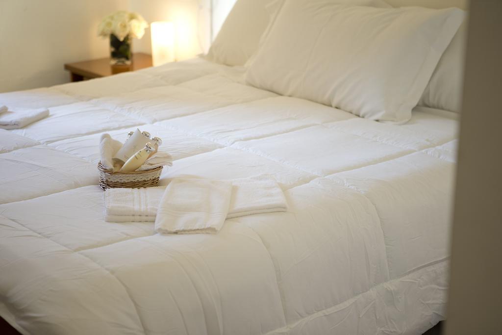 Hotel Capri Брешия Номер фото